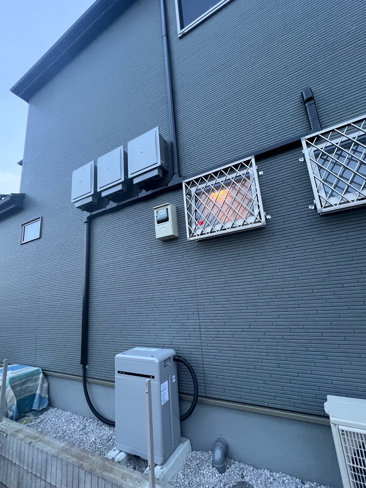 パワコン類_蓄電池9